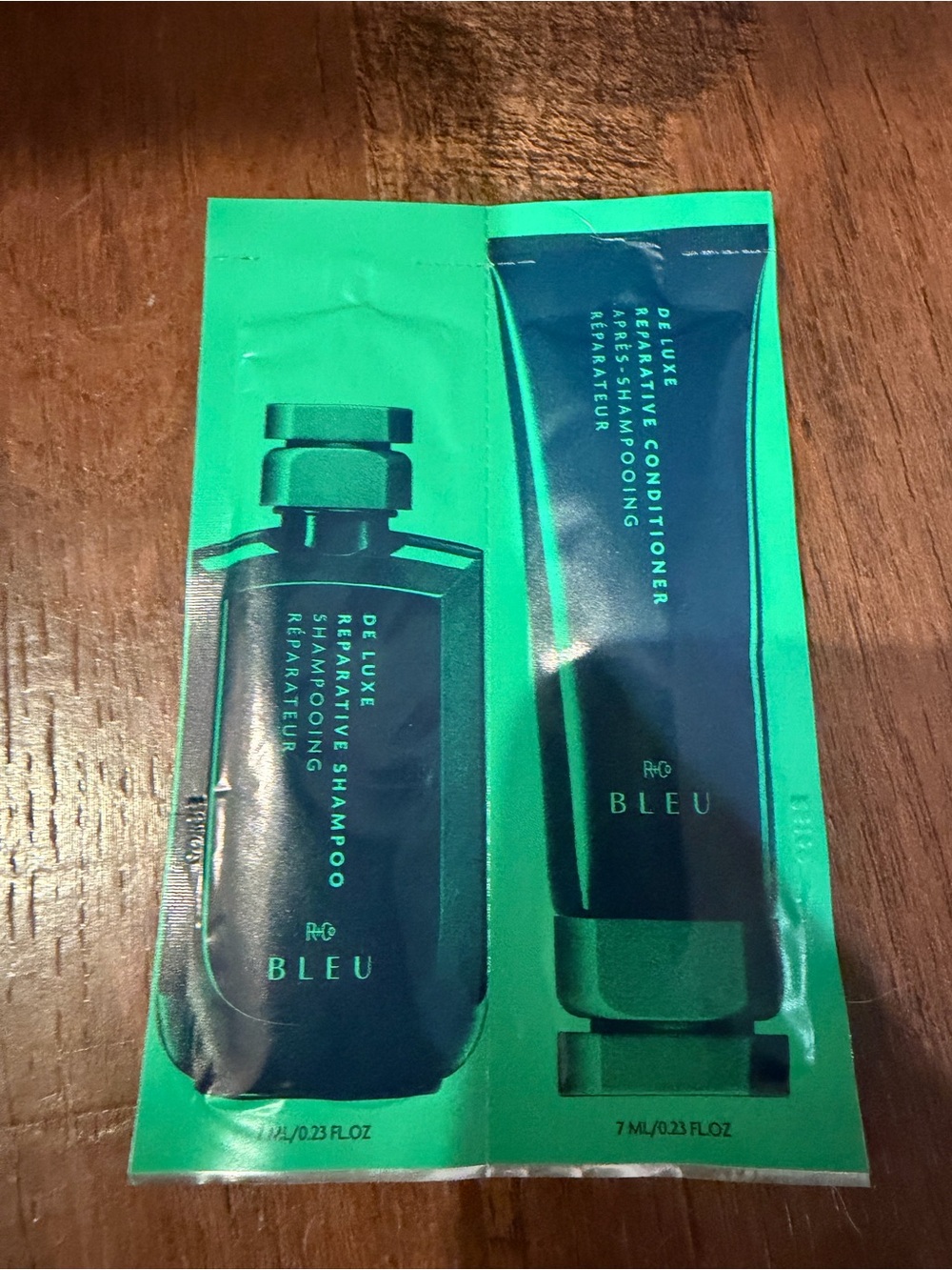 Deluxe Repairative Shampoo & Conditioner Sample - Green
